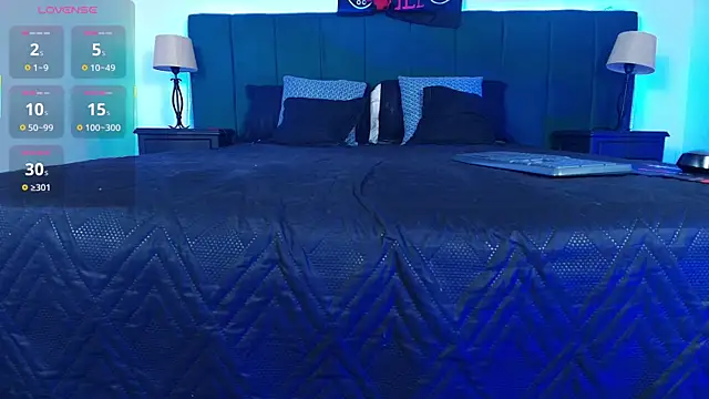 Alisse Moore online show from November 14, 12:48 pm