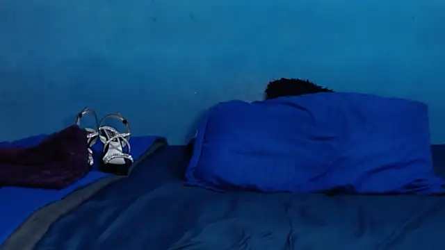 Snapshot of SamiBoobsxx chatting on February 21, 5:08 am SamiBoobsxx online show from February 21, 5:08 am