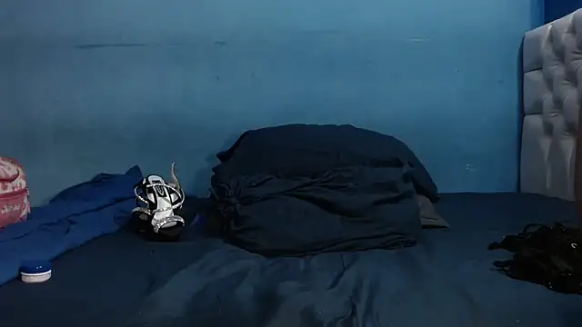 SamiBoobsxx online show from April 9, 3:28 am