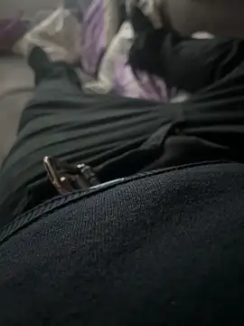 Snapshot of different-strokes chatting on December 15, 2:32 pm different-strokes online show from December 15, 2:32 pm