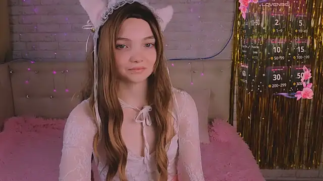 AnimeAlica18 online show from December 19, 2:40 am