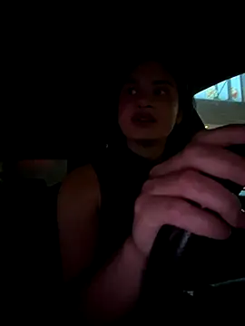 Snapshot of MiraReach chatting on October 23, 11:46 pm MiraReach online show from October 23, 11:46 pm