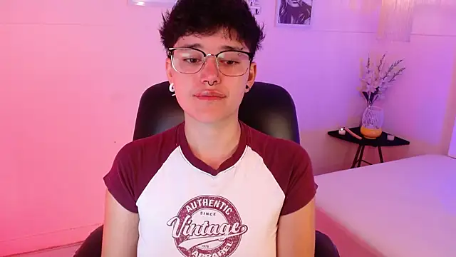 jeroharper online show from November 25, 4:07 pm