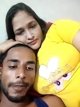 Snapshot of Hotty-couple063 chatting on September 9, 8:47 am Hotty-couple063 online show from September 9, 8:47 am