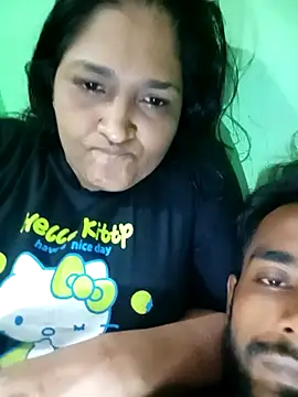 Snapshot of Hotty-couple063 chatting on September 25, 5:49 pm Hotty-couple063 online show from September 25, 5:49 pm