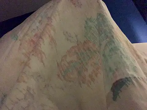 dabeibe online show from December 2, 6:30 am