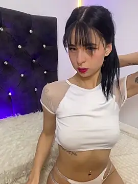 Snapshot of Lia__1 chatting on October 7, 12:35 pm Lia 1 online show from October 7, 12:35 pm