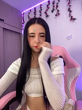 Snapshot of Lia__1 chatting on November 18, 7:51 pm Lia 1 online show from November 18, 7:51 pm