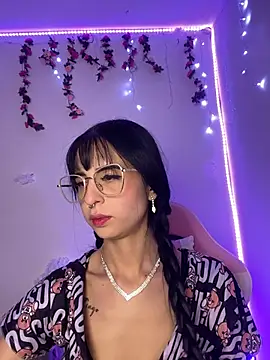 Snapshot of Lia__1 chatting on December 1, 6:07 am Lia 1 online show from December 1, 6:07 am