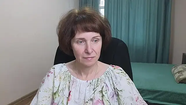 Lia Tito online show from October 22, 6:24 am