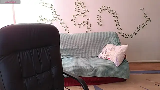 Snapshot of Lia_Tito chatting on May 20, 6:19 am Lia Tito online show from May 20, 6:19 am