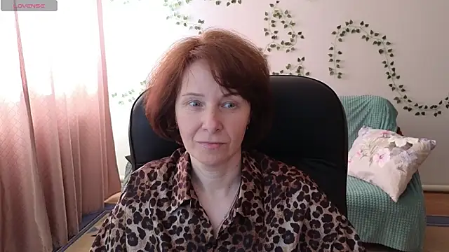 Snapshot of Lia_Tito chatting on May 23, 5:56 am Lia Tito online show from May 23, 5:56 am