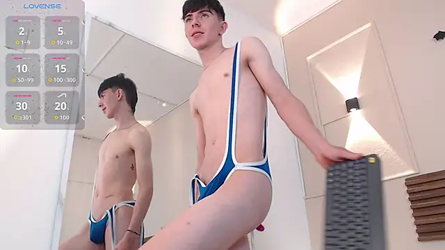 Snapshot of mathias_saenz chatting on November 13, 3:55 pm mathias saenz online show from November 13, 3:55 pm