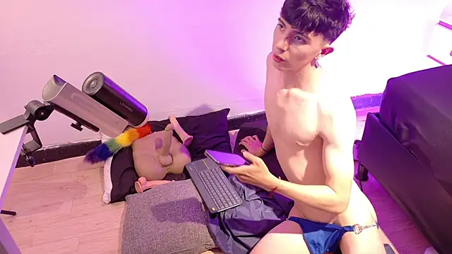 mathias saenz online show from March 4, 7:20 pm