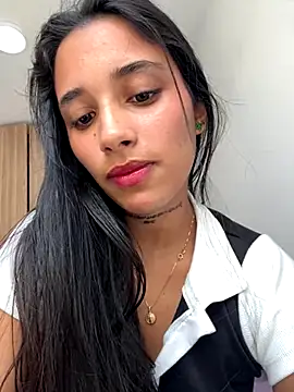 Lorena Mcfly online show from October 23, 6:50 pm