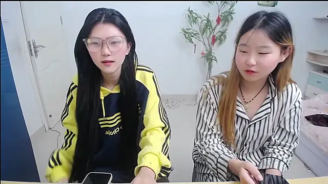 Babygirls523 online show from November 11, 5:46 pm