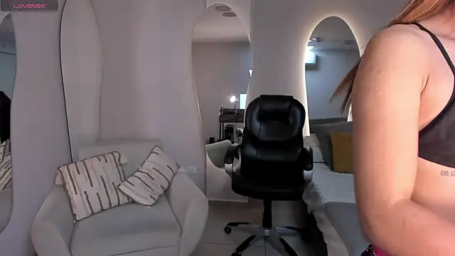 Snapshot of IbizaJacobs chatting on September 16, 12:06 pm IbizaJacobs online show from September 16, 12:06 pm