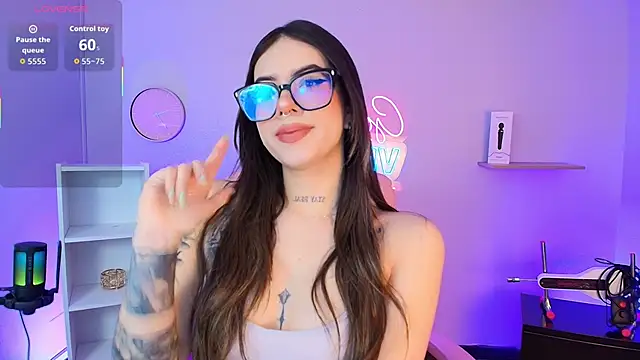 Alice Vixen online show from October 14, 12:17 pm