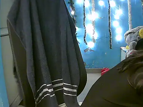 RENUKA RAJPUT online show from February 5, 9:19 pm