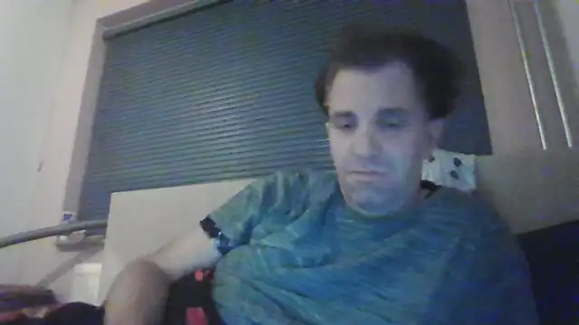 Snapshot of JasperGeil chatting on October 4, 11:58 pm JasperGeil online show from October 4, 11:58 pm