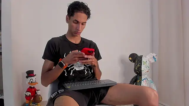 Snapshot of CamiiloRivera chatting on October 2, 10:33 am CamiiloRivera online show from October 2, 10:33 am