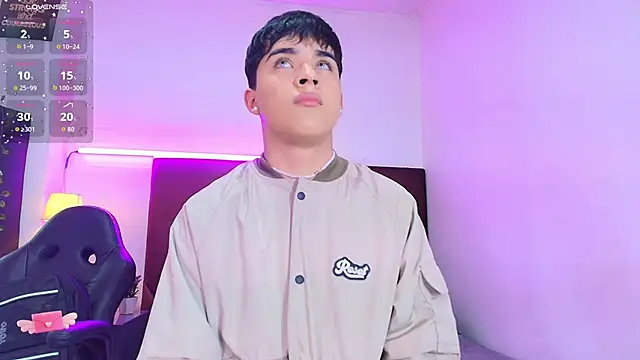 Lucass love online show from November 19, 4:18 pm