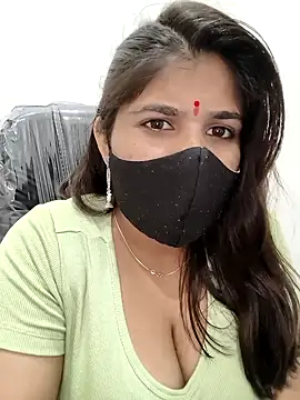 Snapshot of MISS_RIYA14 chatting on September 26, 6:39 am MISS RIYA14 online show from September 26, 6:39 am