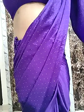 Snapshot of MISS_RIYA14 chatting on September 30, 3:22 am MISS RIYA14 online show from September 30, 3:22 am