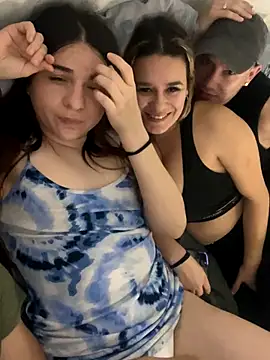 Snapshot of tetutamy chatting on November 12, 4:35 am tetutamy online show from November 12, 4:35 am