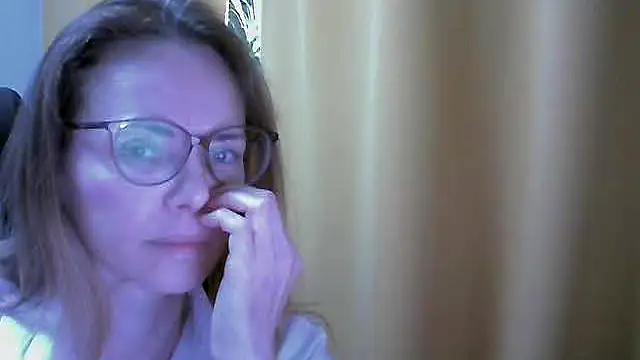 Snapshot of SEA_Dream chatting on September 19, 4:47 am SEA Dream online show from September 19, 4:47 am