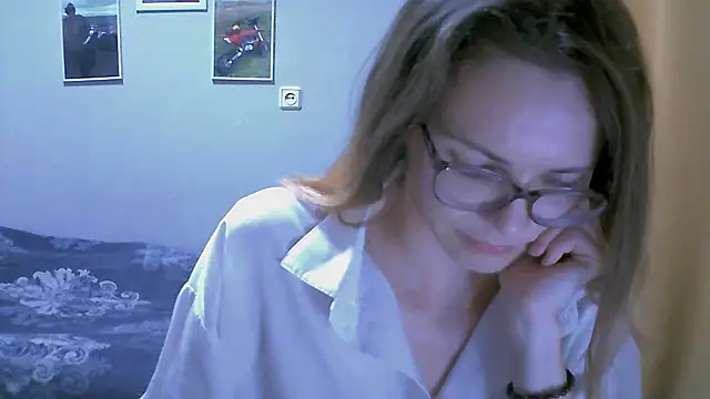 Snapshot of SEA_Dream chatting on November 28, 6:05 am SEA Dream online show from November 28, 6:05 am