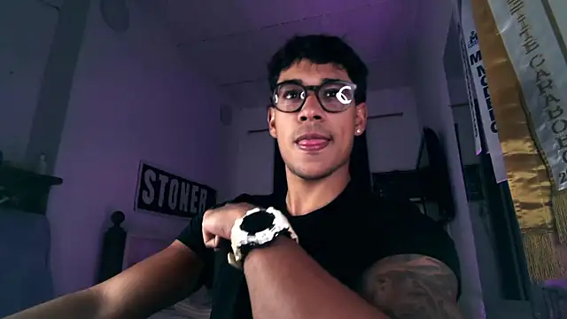 Ryan x online show from November 7, 12:10 am