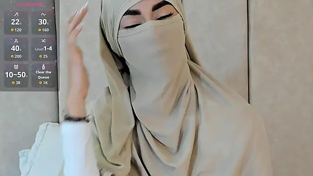 Snapshot of _Zahiira_ chatting on September 18, 11:34 am Zahiira online show from September 18, 11:34 am