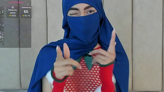 Snapshot of _Zahiira_ chatting on November 15, 12:13 pm Zahiira online show from November 15, 12:13 pm