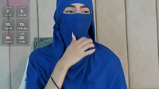 Snapshot of _Zahiira_ chatting on November 20, 12:05 pm Zahiira online show from November 20, 12:05 pm