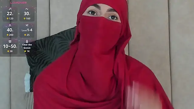 Snapshot of _Zahiira_ chatting on November 25, 12:16 pm Zahiira online show from November 25, 12:16 pm