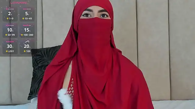 Snapshot of _Zahiira_ chatting on December 2, 12:32 pm Zahiira online show from December 2, 12:32 pm