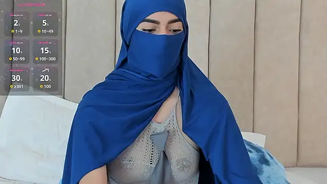  Zahiira  online show from March 5, 12:23 pm