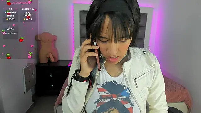 Andrea brunnette online show from September 9, 1:10 pm