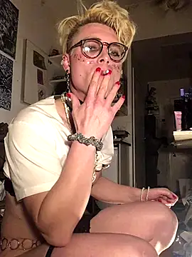 Sissy Cindy Whore online show from November 27, 6:32 pm