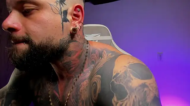 Snapshot of natevillage chatting on September 9, 3:06 am natevillage online show from September 9, 3:06 am