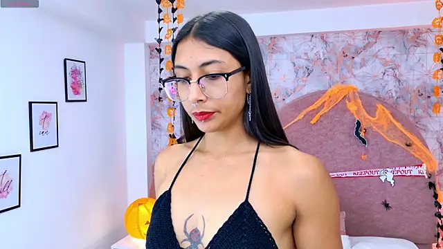 Snapshot of RavenGloomy chatting on October 27, 7:40 pm RavenGloomy online show from October 27, 7:40 pm