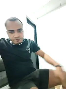 Snapshot of SanChacal5694 chatting on September 10, 3:06 am SanChacal5694 online show from September 10, 3:06 am