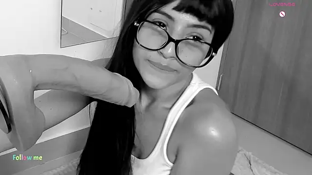 Snapshot of samara_bxx1 chatting on October 27, 4:38 am samara bxx1 online show from October 27, 4:38 am