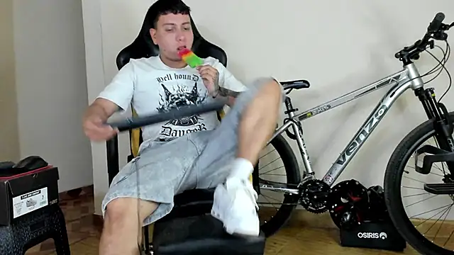 HELLSTAR online show from October 19, 8:26 am