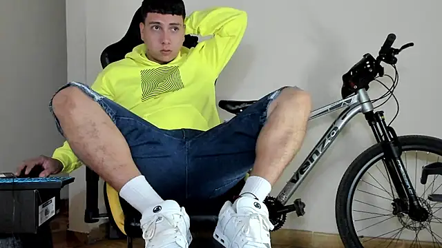 HELLSTAR online show from October 20, 8:04 am