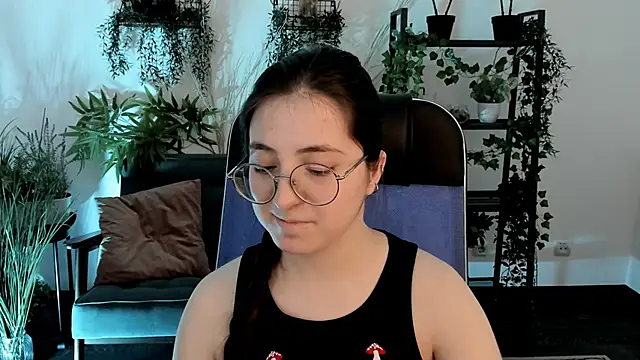 VirtuallVoyant online show from December 2, 5:46 am