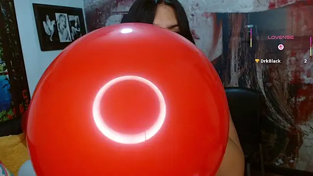 gigi gilt  online show from February 15, 4:20 am