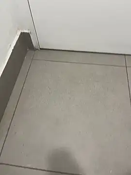 Snapshot of kamo012000 chatting on September 15, 10:48 am kamo012000 online show from September 15, 10:48 am