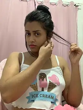 afroditii online show from November 18, 12:27 am